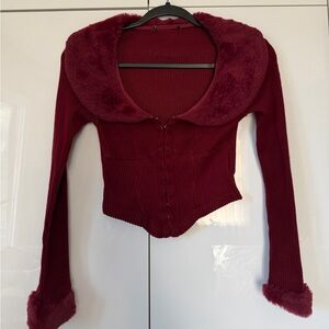 Burgundy Long Sleeve Sweater with Faux Fur Collar